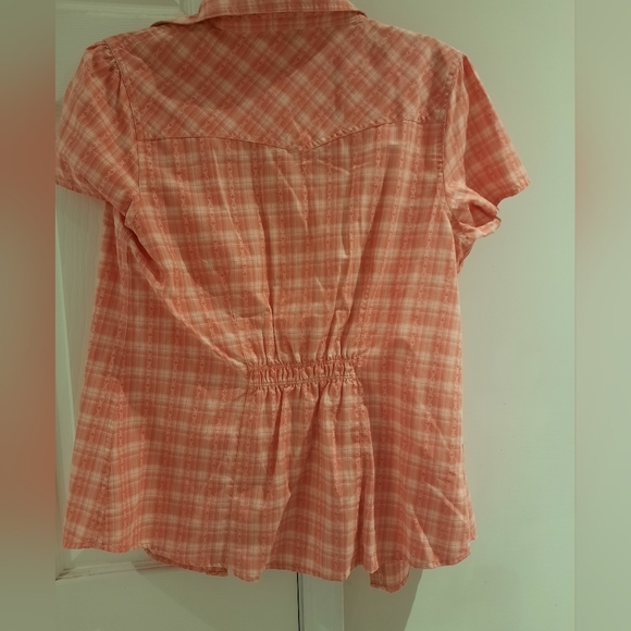 Womens button top - Picture 2 of 3